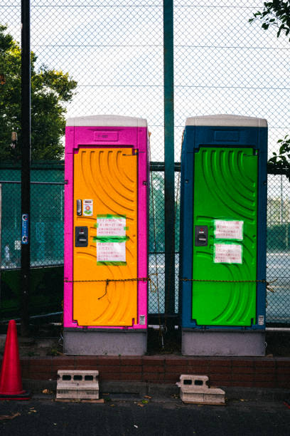 Best Portable restroom trailer rental  in Milton, WA